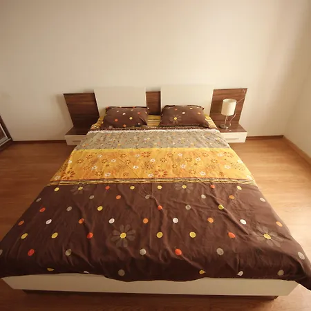 Menada Rocamar * צרבו