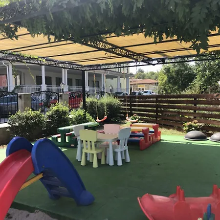 Menada Rocamar * צרבו