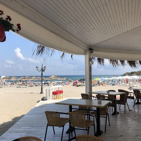 Menada Rocamar צרבו