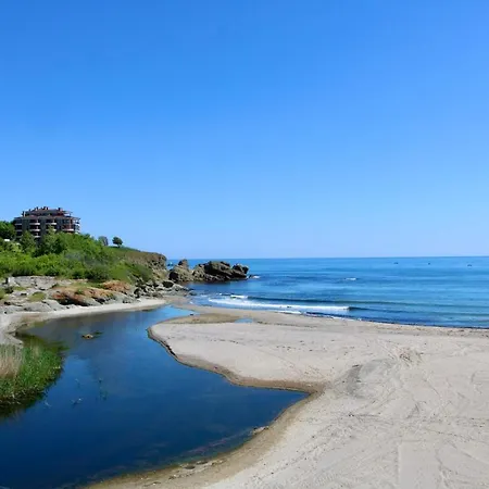 Apartament Menada Rocamar Carewo