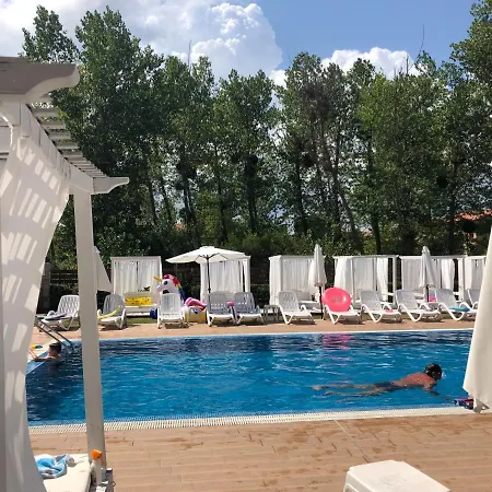 Menada Rocamar Apartament *