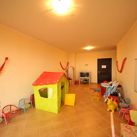 Menada Rocamar Apartament *