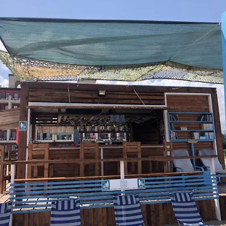 Menada Rocamar * Carewo