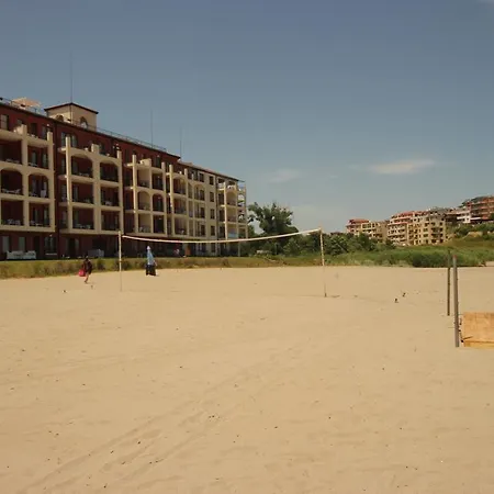 Menada Rocamar * Țarevo