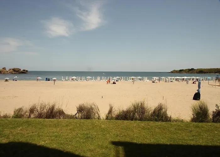 Menada Rocamar Appartement Tsarévo