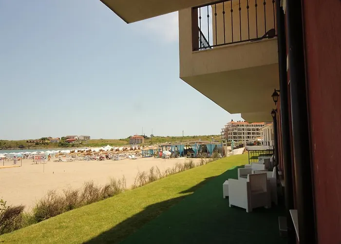 Menada Rocamar Tsarévo